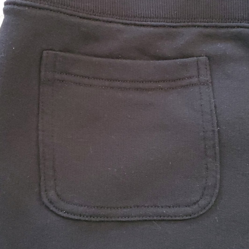 Capris - Picture 4 of 4